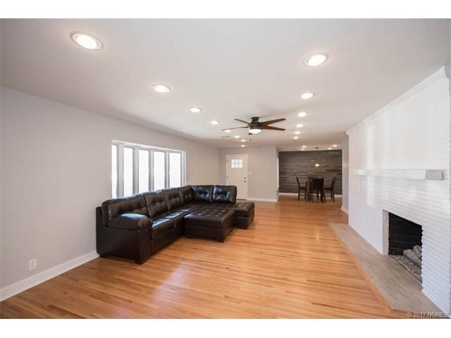 Building Photo - 3605 S Gary Pl