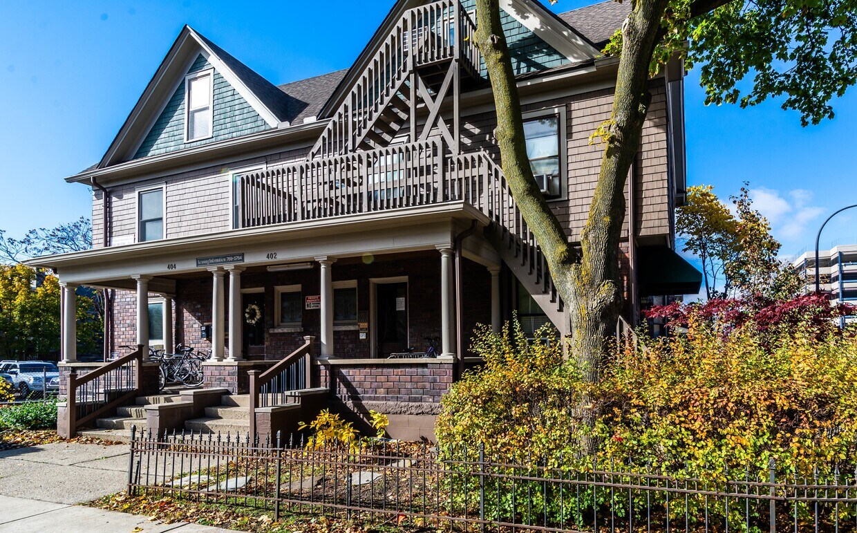 Primary Photo - 402 S 5th Ave
