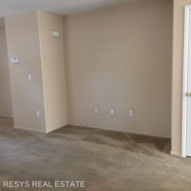 Building Photo - 7237 Nova Ridge Ct