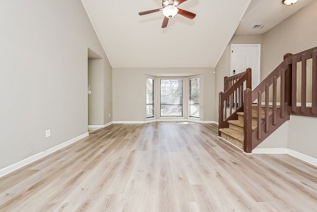 Building Photo - 8607 Forest Pointe Ct