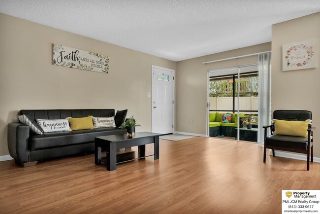 Photo - 1105 Spring Meadow Dr (Kissimmee, FL) House