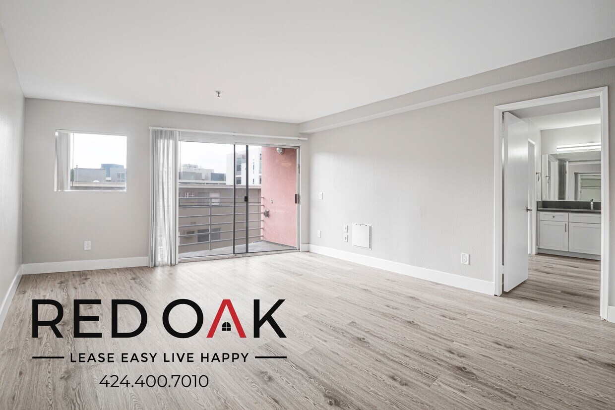 Foto principal - 6700 Franklin Pl