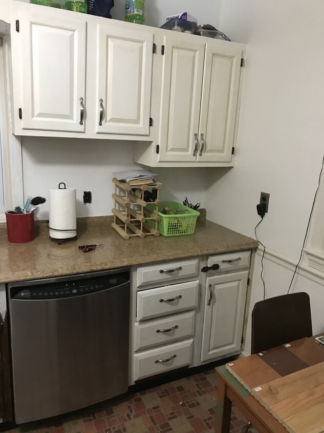Foto principal - 2836 Summerfield Rd
