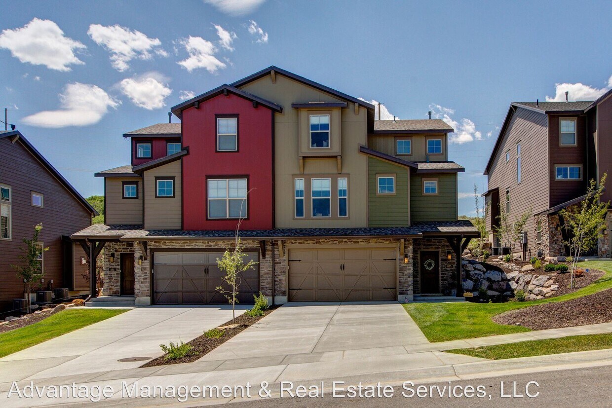 Foto principal - 4 br, 3.5 bath House - 1185 W Abigail