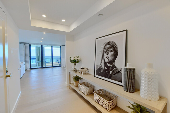 Foto del edificio - 2000 N Ocean Blvd