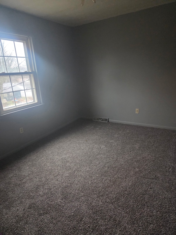 Building Photo - 417 Mathews Rd