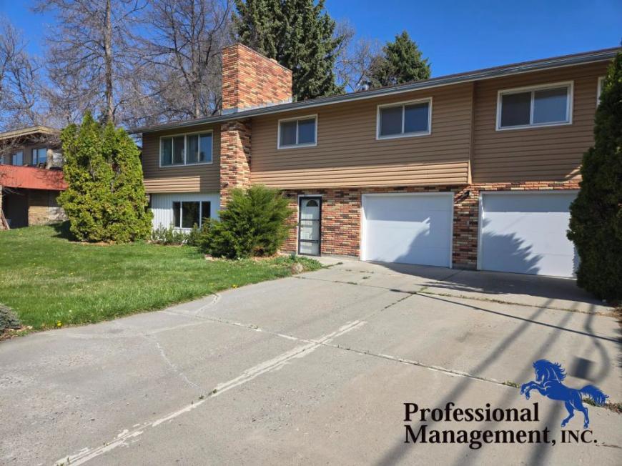 Foto principal - 3 bedroom in Laurel MT 59044