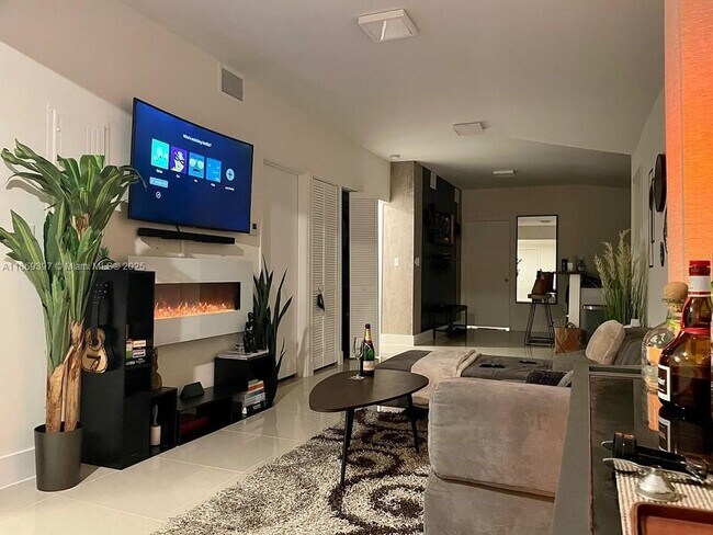 Foto del edificio - 3132 NW 43rd St