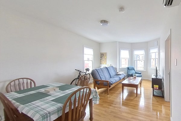 Primary Photo - 166 Broadway