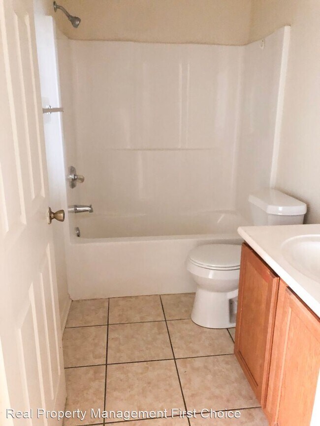 Building Photo - 3 br, 2 bath House - 1439B Brazil Ave