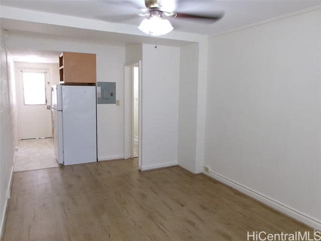 Building Photo - 830 Pumehana St