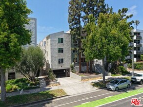 Building Photo - 311 Montana Ave