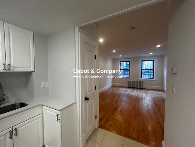 Foto del edificio - 229 Beacon St