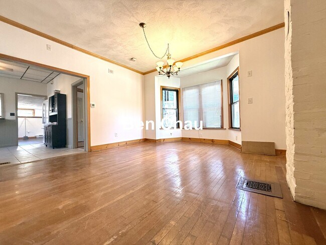 Photo - 148 Morrison Ave House