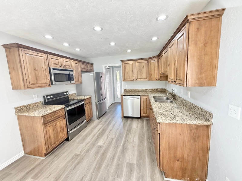 Photo - 8335 S 1050 E (Sandy, UT)