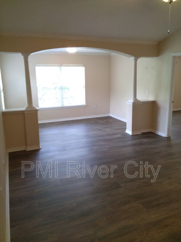 Foto del edificio - 7800 Point Meadows Dr