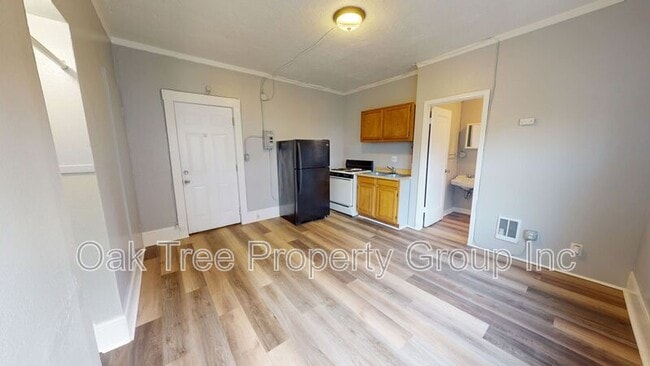 Building Photo - 1607 2nd Ave