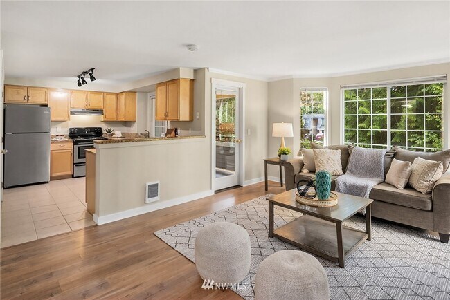 Photo - 9830 NE 122nd St Apartment