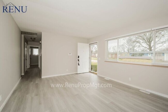 Building Photo - Holiday Special: 1/2 off your first month!...