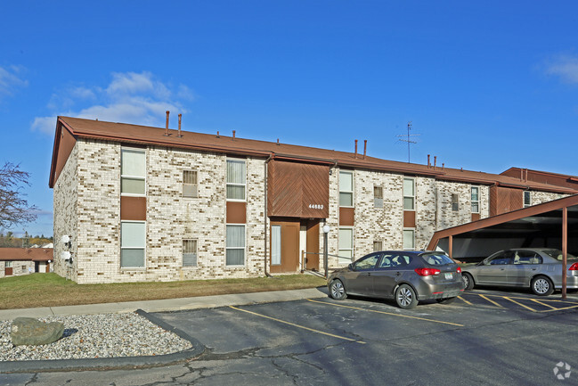 Foto del edificio - North Hills Village Apartments