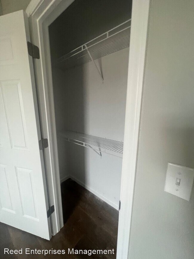 Foto del edificio - 3 br, 2 bath House - 104 Bluegrass St