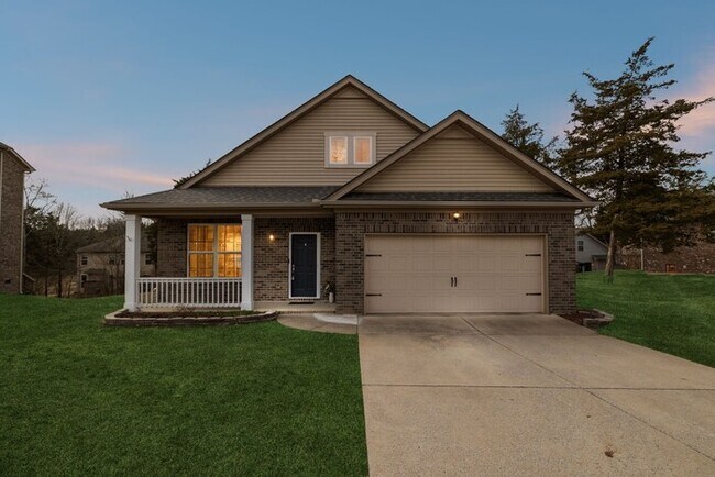 Foto del edificio - 3 Bedroom 3 Bath Home in Mt Juliet Now Lea...