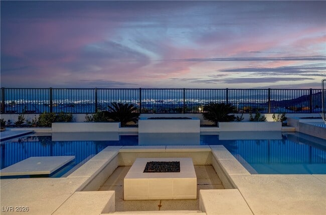 Building Photo - 756 Bruce Moorland St