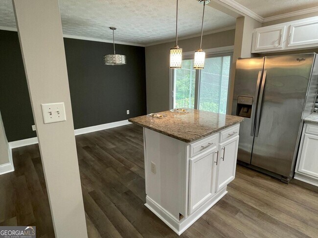 Building Photo - 3191 Abbeywood Dr