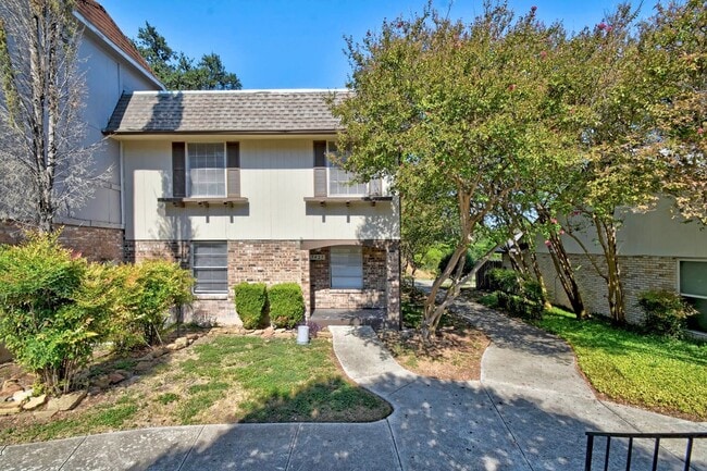 Building Photo - 5423 Callaghan