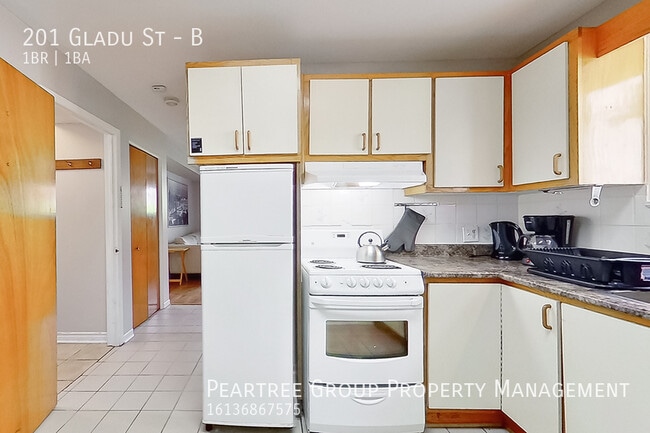 Building Photo - Gorgeous Gladu-1 bed basement apartment in...