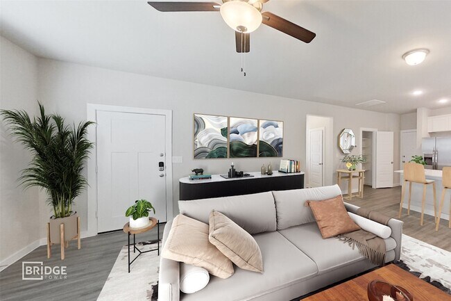 Building Photo - 335 Huisache St