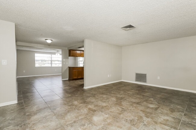 Foto del edificio - 4347 Otter Way