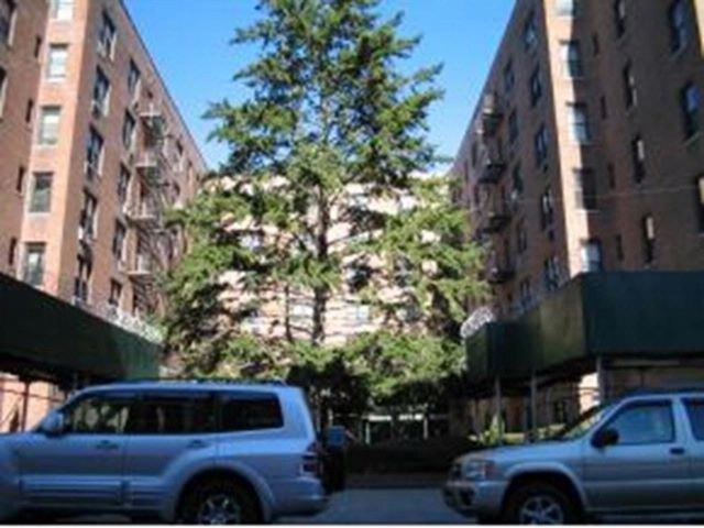 Primary Photo - 1213 Avenue Z