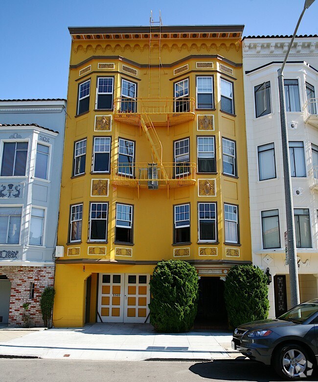 Building Photo - 3560 Pierce St