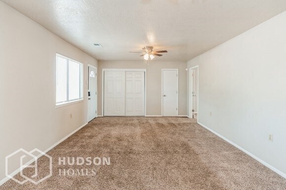 Foto del edificio - 4801 2nd St SW