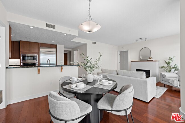 Building Photo - 3141 Michelson Dr