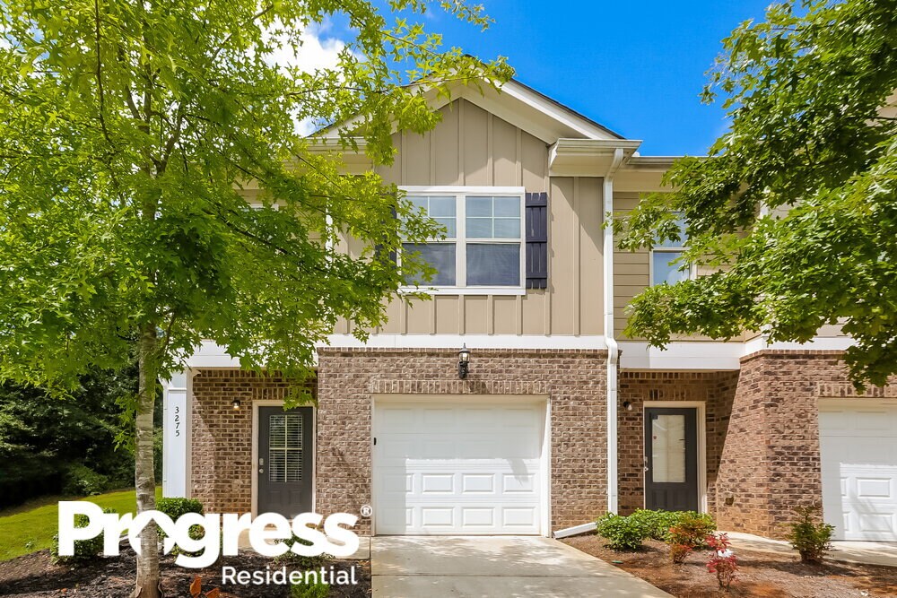 3275 Pennington Dr, Lithonia, GA 30038 Townhome Rentals in Lithonia