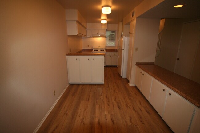 Building Photo - 11607 Acama St