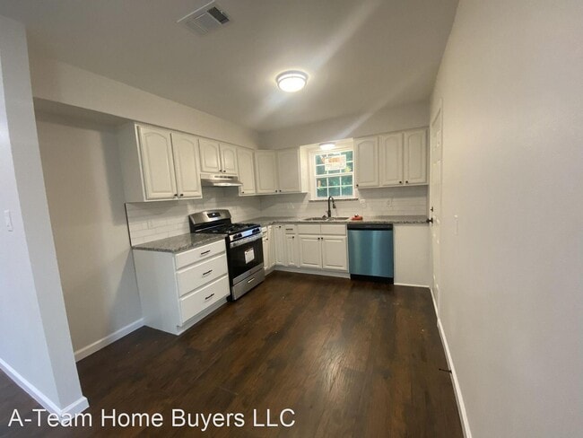 Building Photo - 3 br, 2 bath House - 116 Miller St