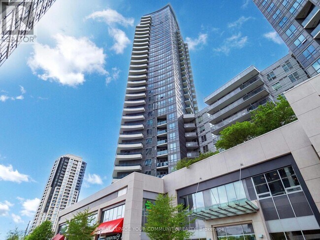 Photo du bâtiment - 7171-7171 Yonge St