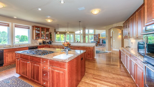 Foto del edificio - 5355 Waterstone Dr