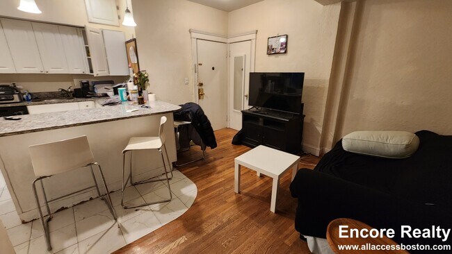 Foto del edificio - 2001 Commonwealth Ave