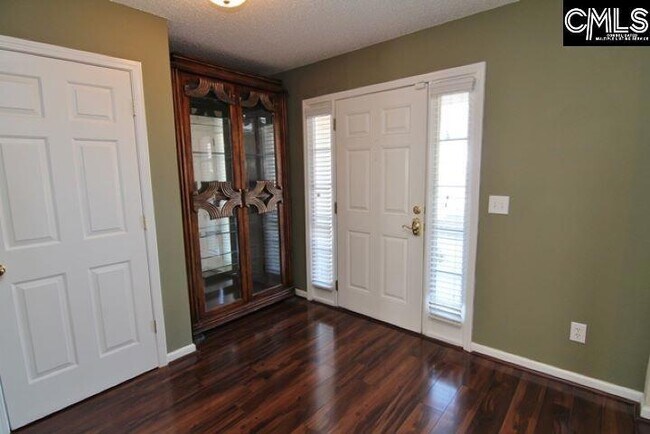 Foto del edificio - 5 Redbrush Ct