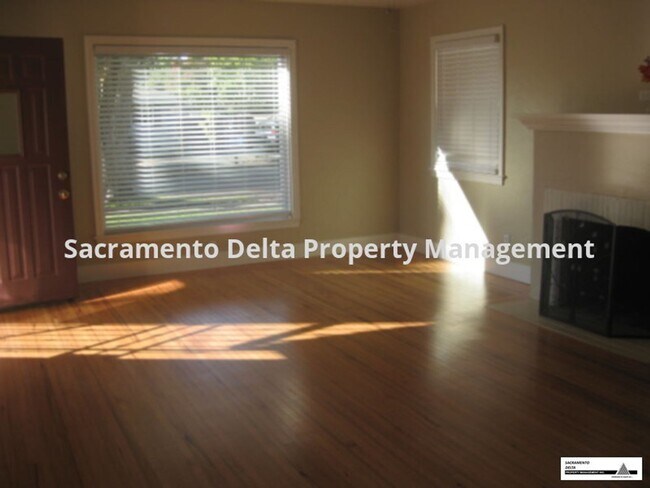 Building Photo - Wonderful 2 Bedroom Home Close to US Davis Med Center