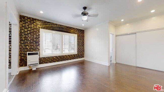 Foto del edificio - 738 S New Hampshire Ave
