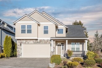 Building Photo - 4527 SE Antelope Hills