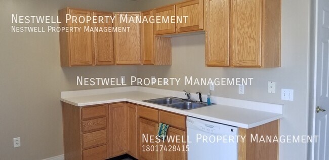 Foto del edificio - Cute 3-bed Townhome in West Jordan