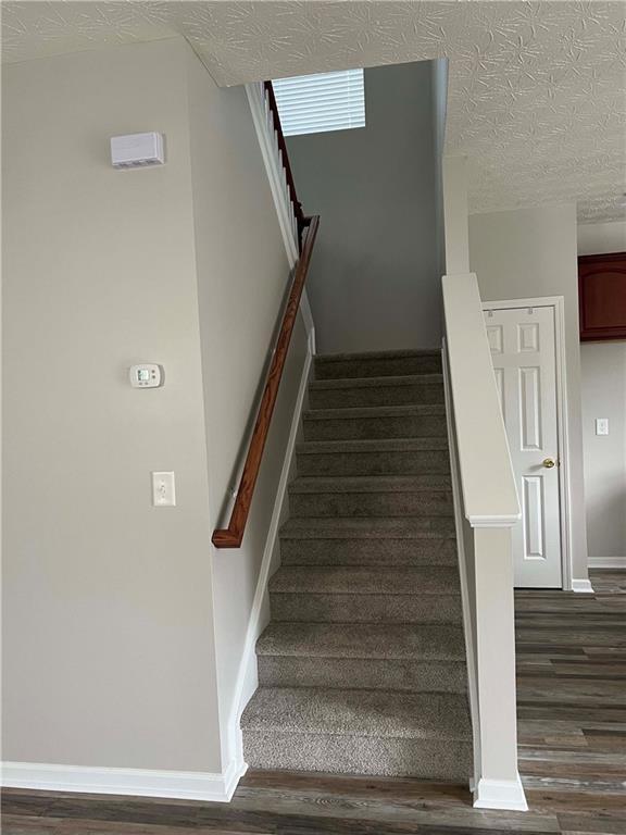 Building Photo - 503 Sautee Pl