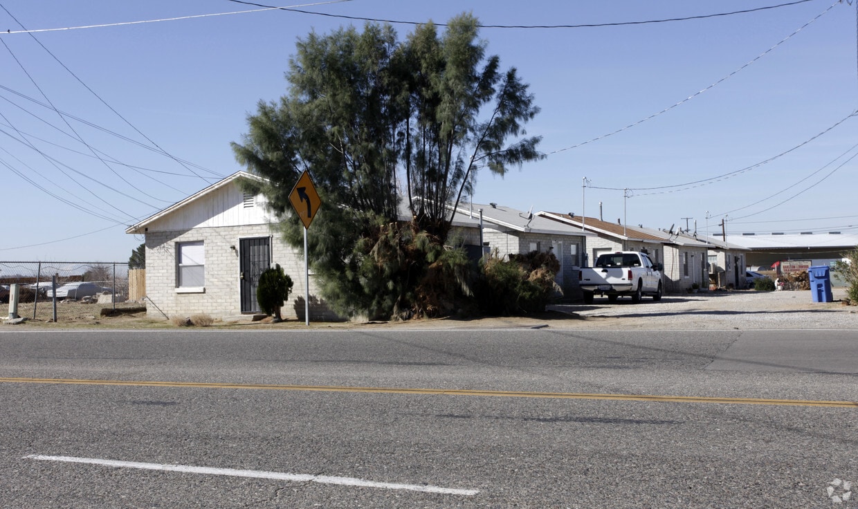 24889 Lenwood Rd, Barstow, CA 92311 24889 Lenwood Rd Barstow, CA