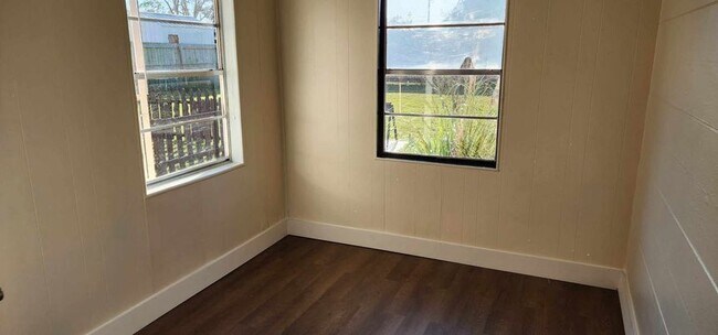 Foto del edificio - 123 Keystone Plz